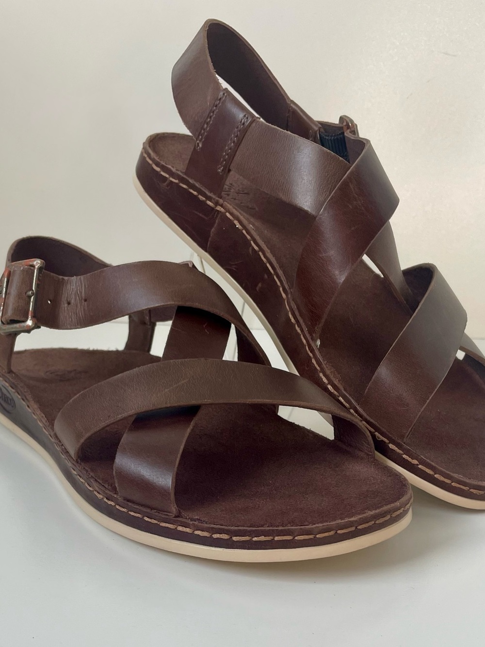 Chaco Wayfarer Otter Brown Leather Crossover Strap Sandals Women’s 7 Outdoors - Picture 16 of 16